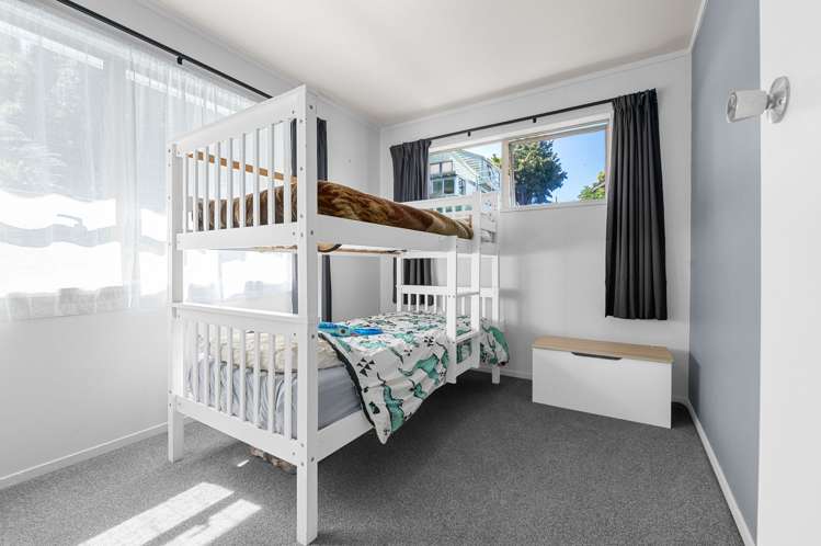 16 Rothesay Place Dinsdale_12