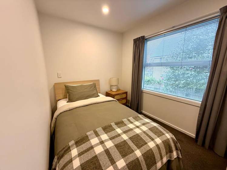 3/3 Grove Road Addington_13