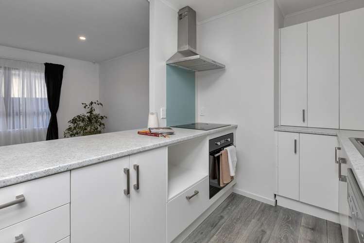 2/23 King Street Kensington_2