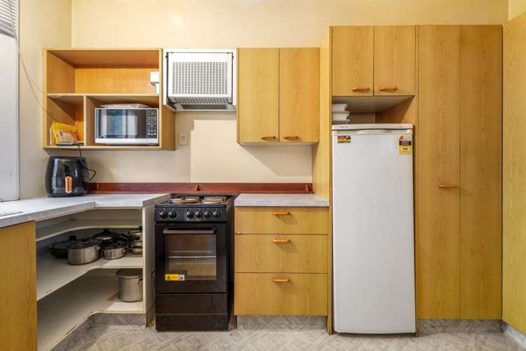 1681 Cust Road Cust_8