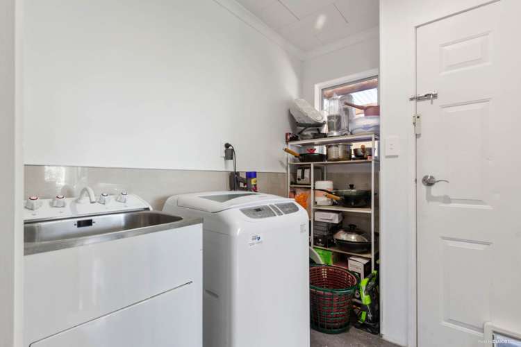 2/21 Solar Road Glen Eden_8