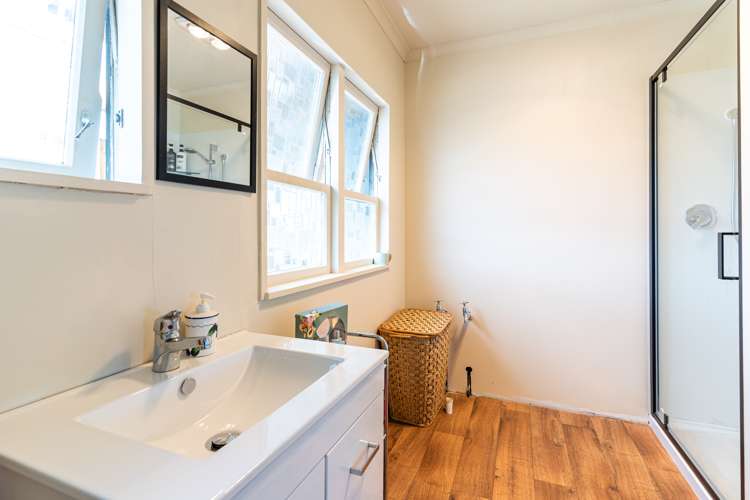 37 Stanway Road Halcombe_11