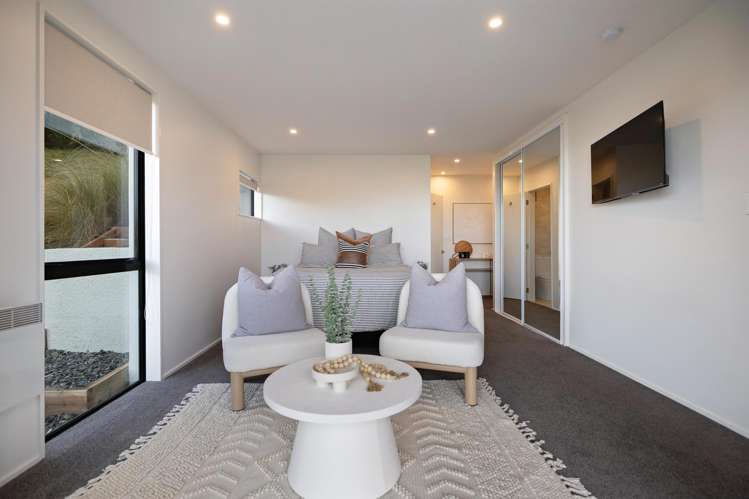 1 Goldleaf Hill Queenstown_16