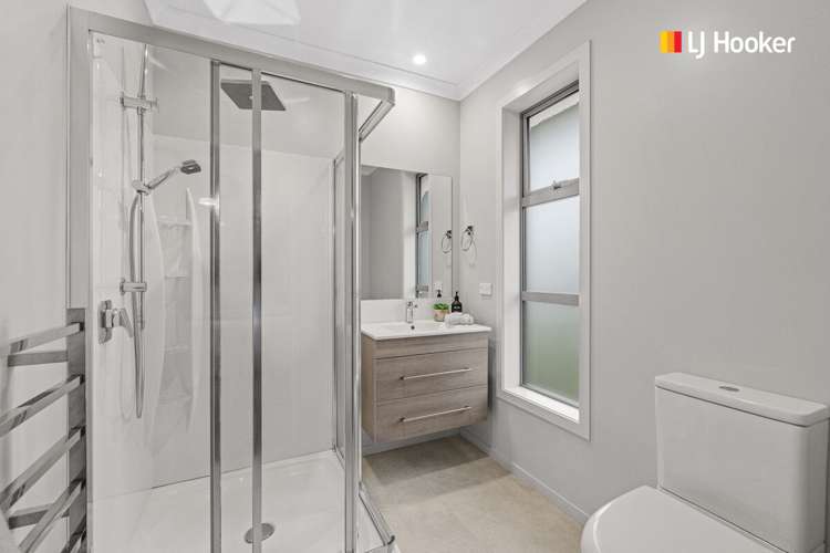 79 Severn Street Green Island_18