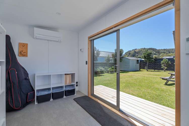 117 Winslow Place Matarangi_21