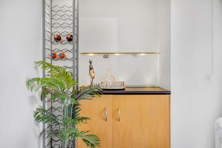 8B/8 Howe Street Freemans Bay_10