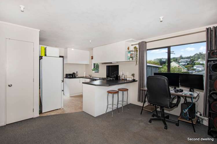 25 Memorial Drive Parahaki_21