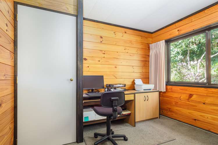 17 Adams Road Thames_17