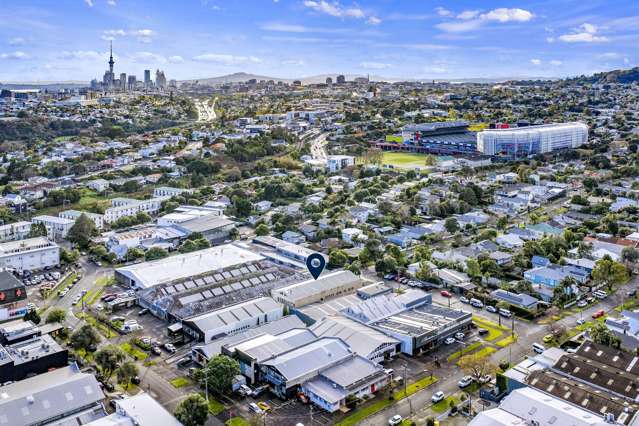 10 Collins Street Morningside_1