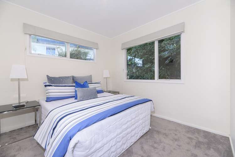 1/48 Noeleen Street Glenfield_13