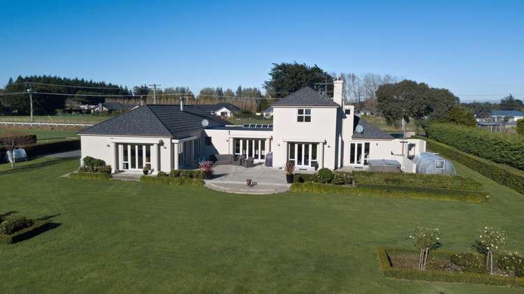 240 Bainfield Road Waikiwi_18