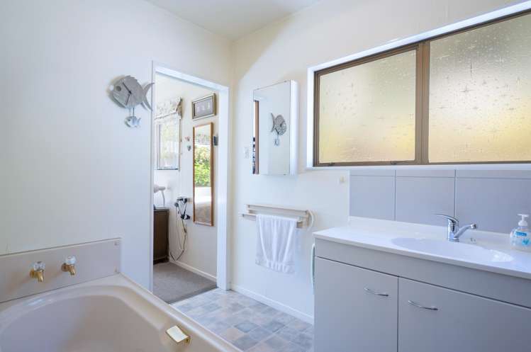 3/6 Wainui Street The Wood_13