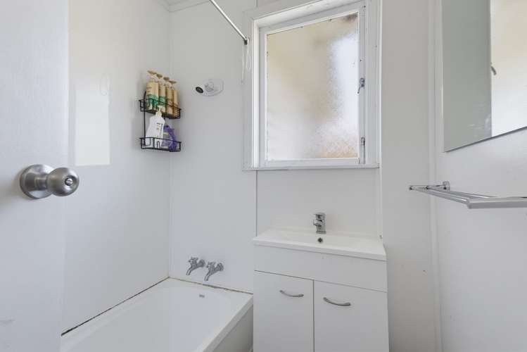 14 Cambridge Terrace Kaiti_13