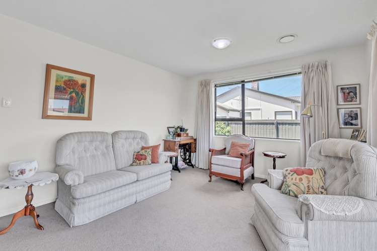 1/22 Moffett Street Islington_6