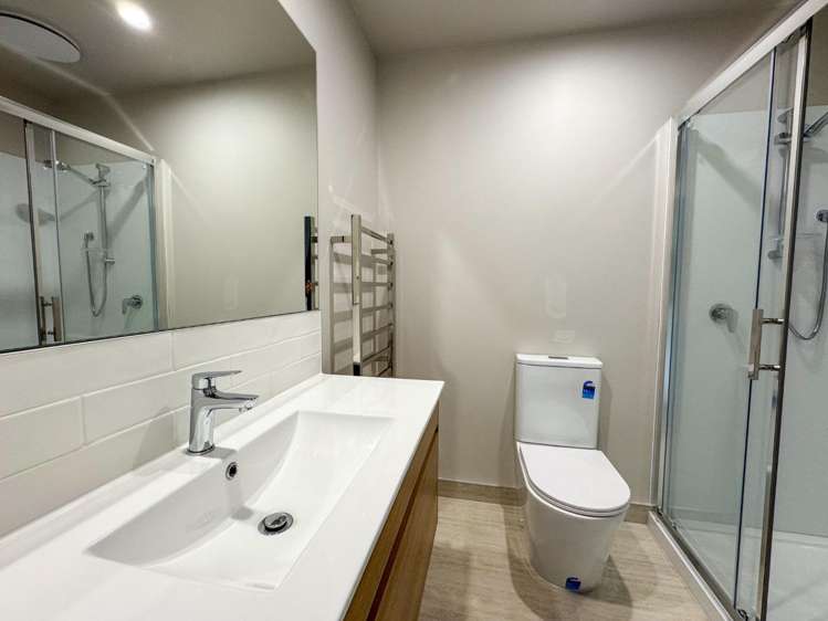 15b Molley Green Place 10044_6