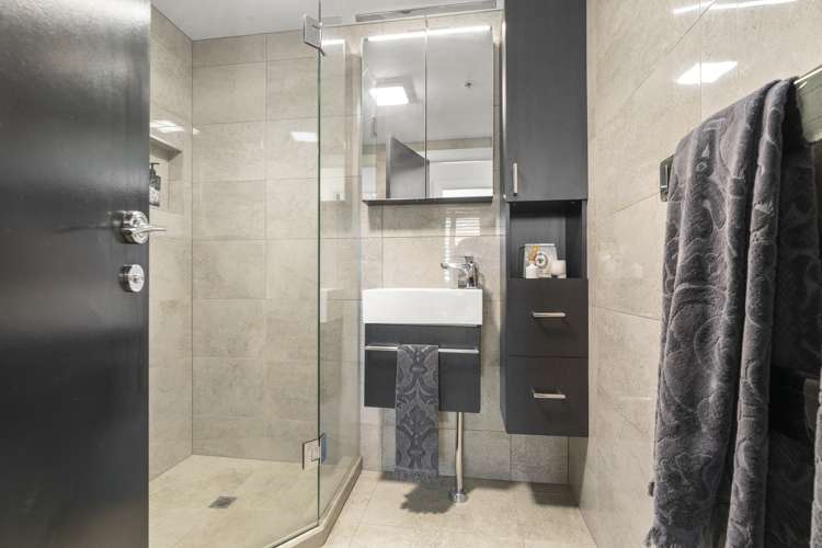 104/8 Middleton Road Remuera_12