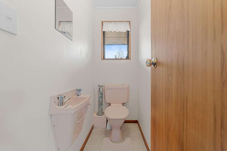 21B Settlers Grove Orewa_22