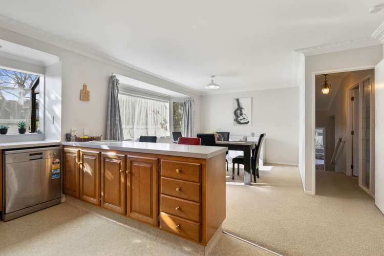 84 Mirrabooka Avenue Botany Downs_19