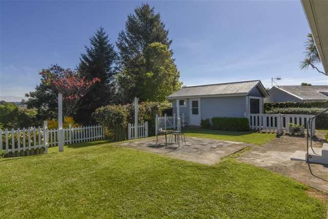 57 Hall Road Matua_2