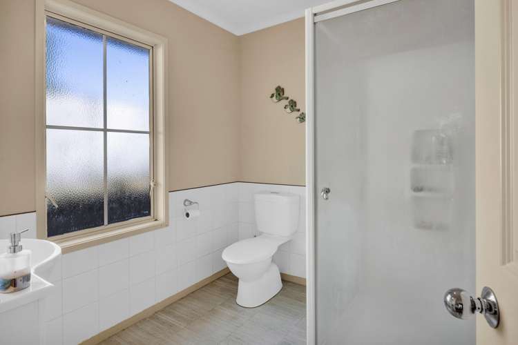 51 Shelter Grove Frankleigh Park_15