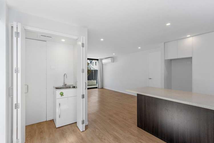 9/58 Waltham Road St. Martins_11