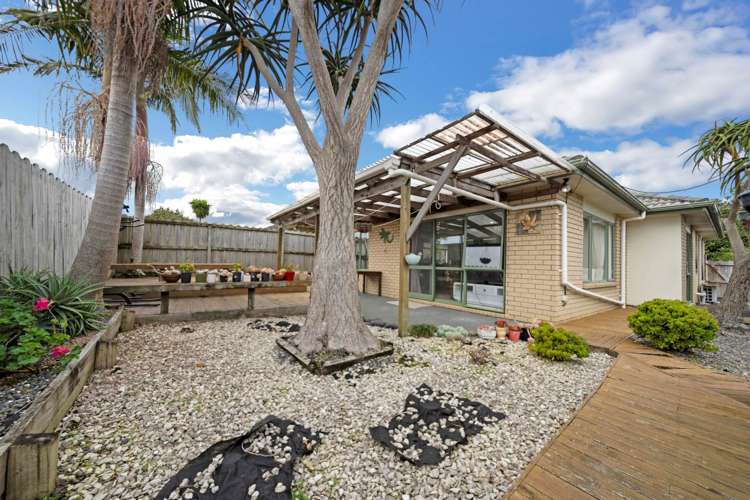 12 Broadhurst Road Flat Bush_17