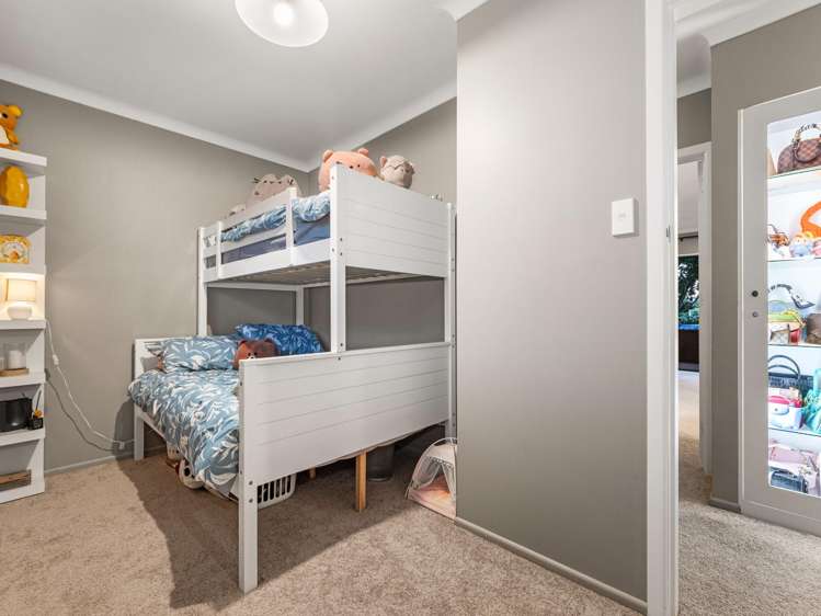 216 Welcome Bay Road Welcome Bay_11