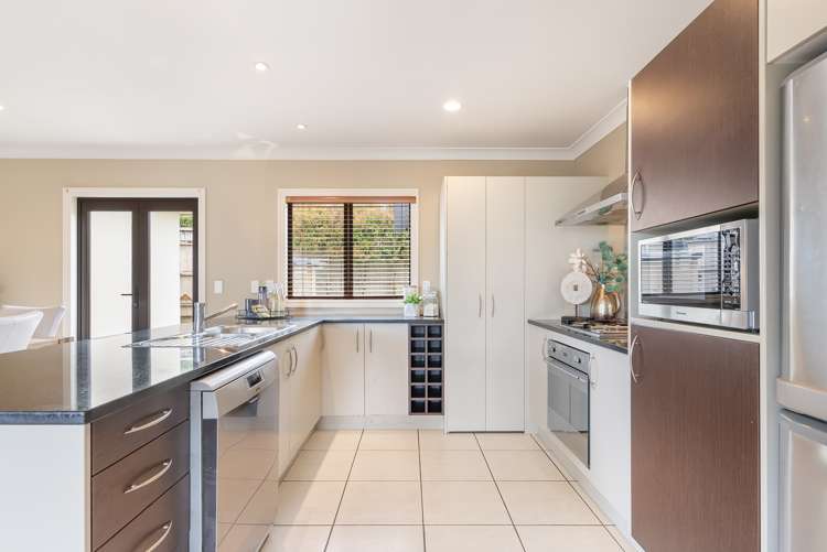 11 Dunvegan Rise East Tamaki Heights_10