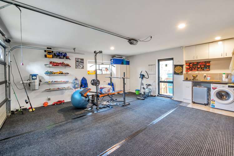 7a Roberts Road Te Atatu South_18