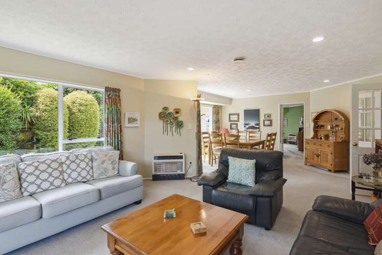 13 Runanga Grove Waikanae_10