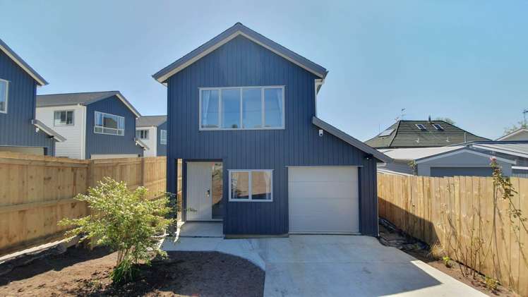 246 Queens Road Panmure_10