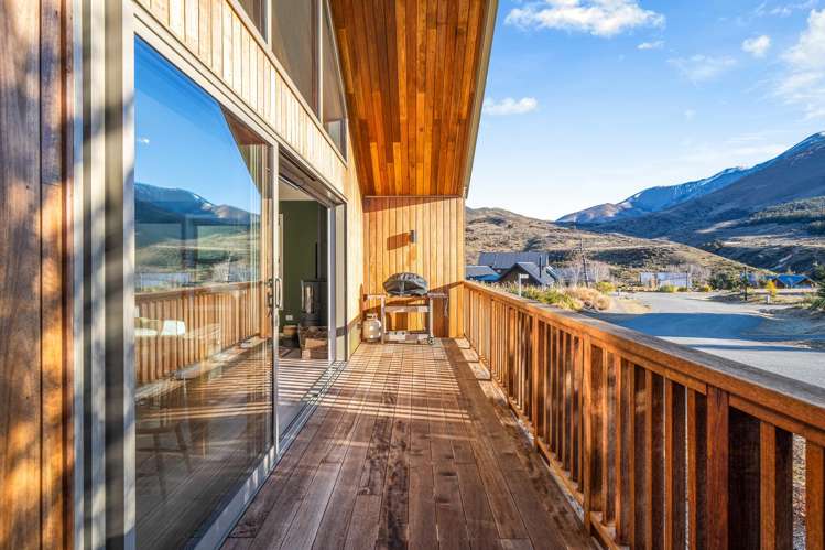 46 Trelissick Loop Castle Hill_3