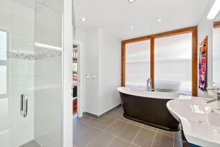 28 Sam John Place Lake Hawea_17