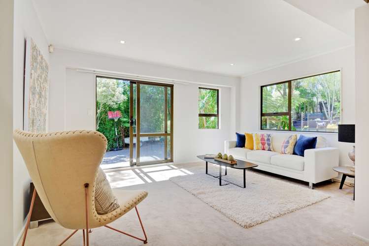 192 Beach Road Campbells Bay_11