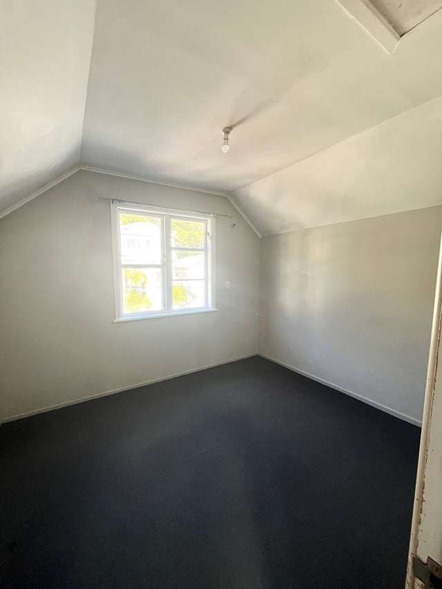 Address withheld Mount Victoria_3