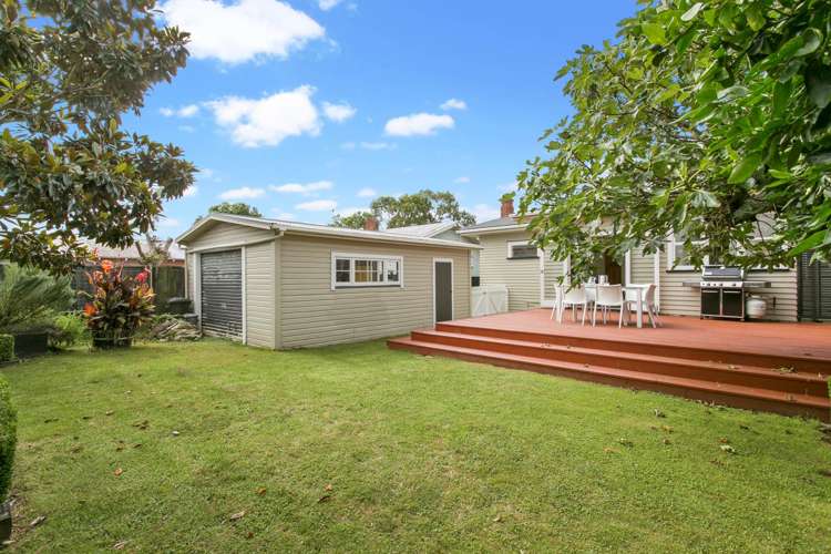 166 Landscape Road Mount Eden_11
