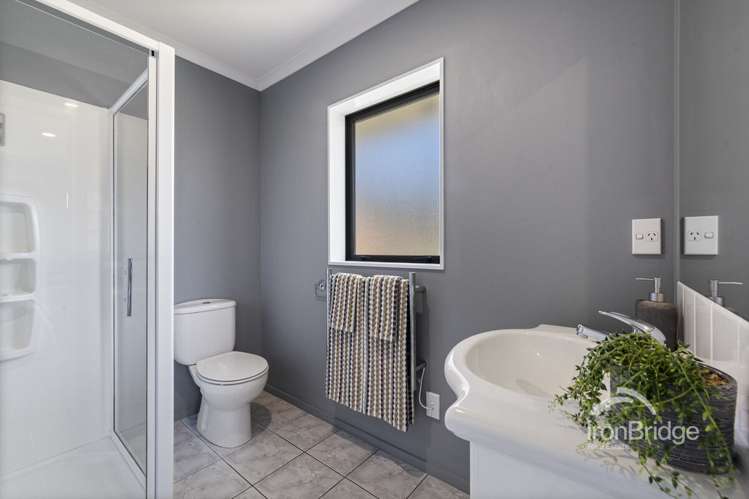 4 Warhol Place Rolleston_20