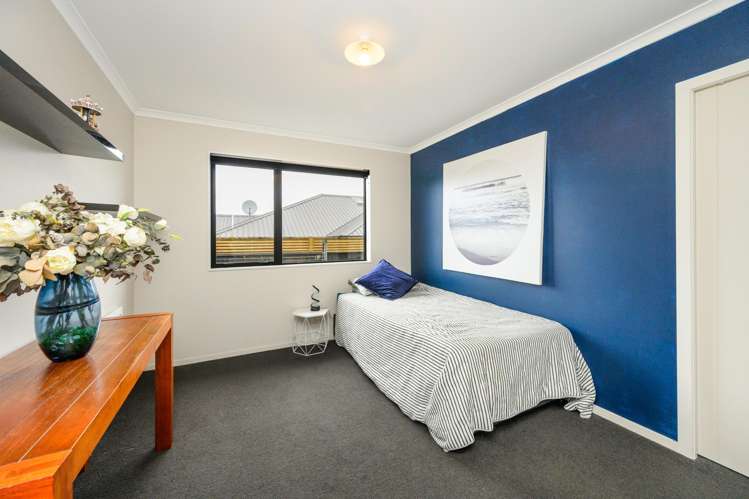 18 Galea Grove Kelvin Grove_24