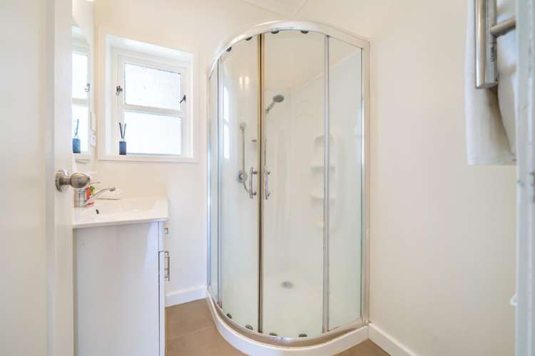 1/24 Mahoe Street 10609_8