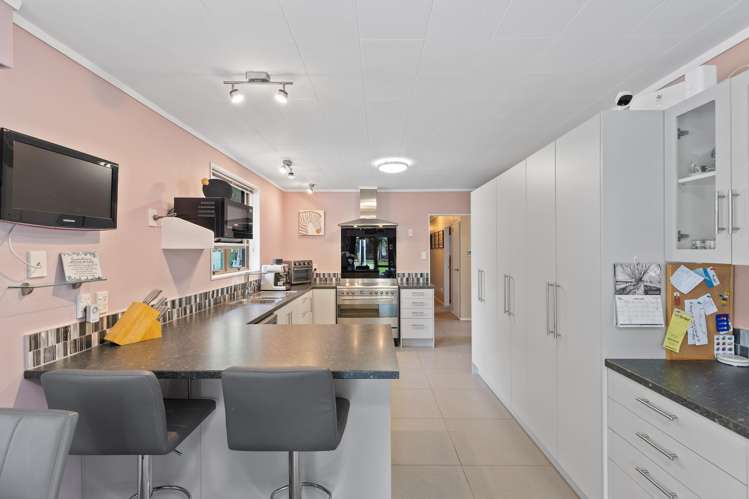 5 Mayfair Place_0