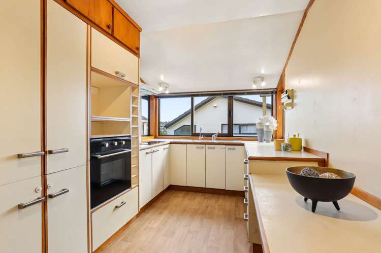 35 Staveley Avenue Hillsborough_6