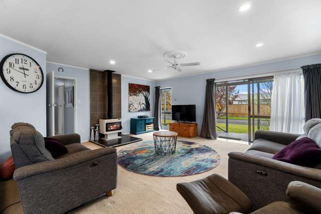 2 Sheridan Crescent Cambridge_2