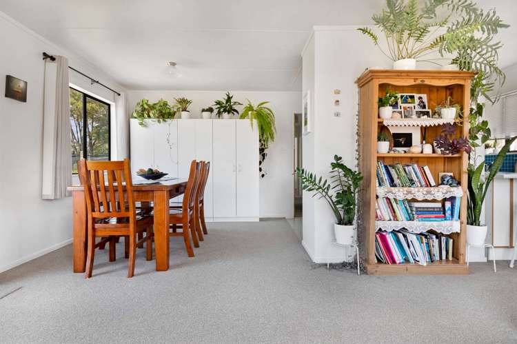 13 Robinson Street Katikati_5