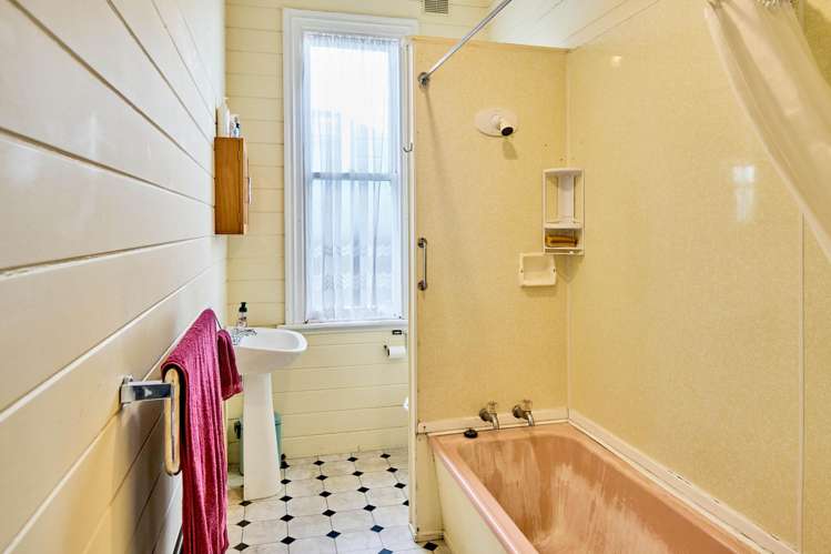 63 Hutt Road Petone_14