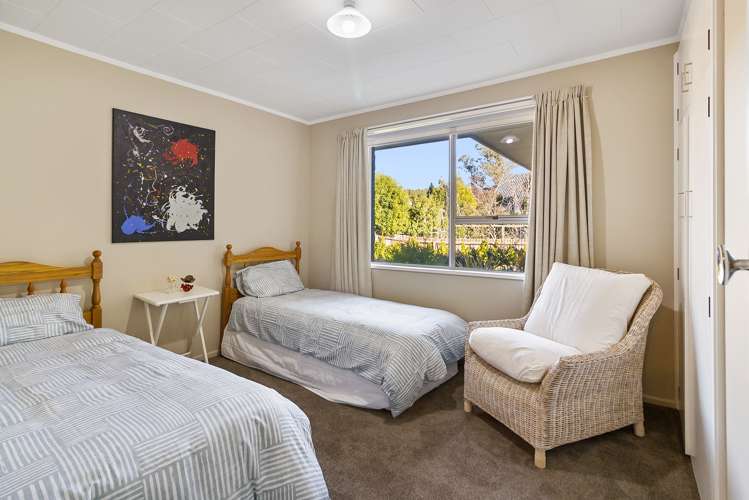 6 Oak Place Gleniti_11