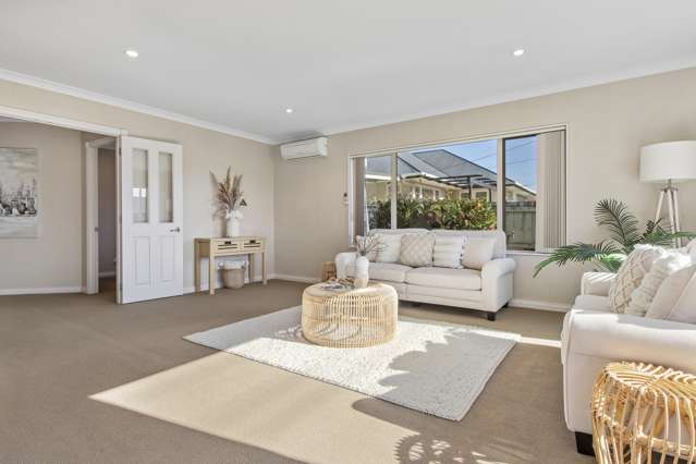 21 Pemberton Crescent Greerton_3