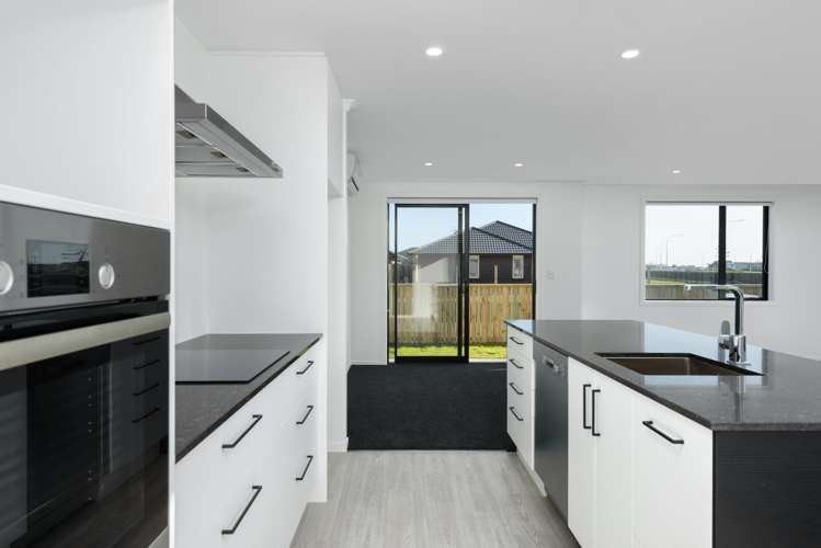 54 Te Wharo Drive Papamoa_1