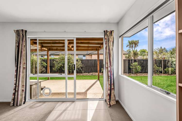 22 Kowhai Street Oxford_10