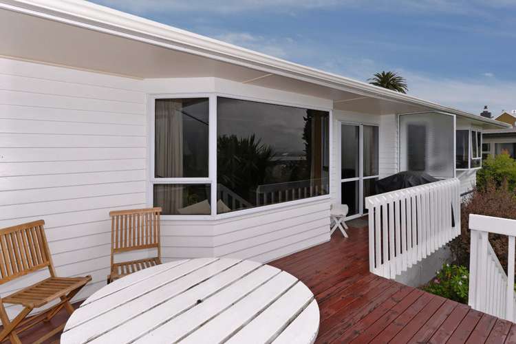 22 View Mount Stoke_24