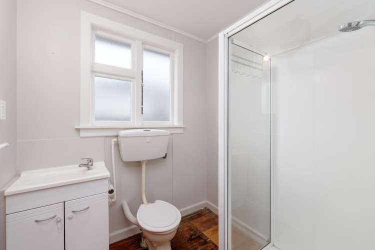 1/27 Devonport Lane Saint Albans_9